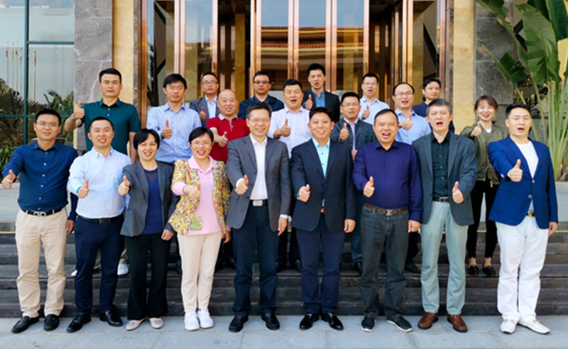 熱烈祝賀正業(yè)科技集團(tuán)（股票代碼300410）2020年度總經(jīng)理經(jīng)營計(jì)劃外訓(xùn)會議順利召開