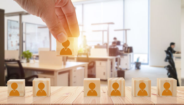 年度人才發(fā)展計劃：以人為本，共建共享