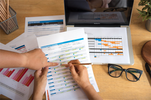 獎金制度制定：制定合理制度，激勵員工