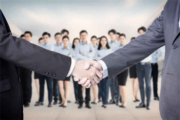 創(chuàng)新戰(zhàn)略咨詢模式，引領(lǐng)行業(yè)變革，塑造競(jìng)爭(zhēng)優(yōu)勢(shì)