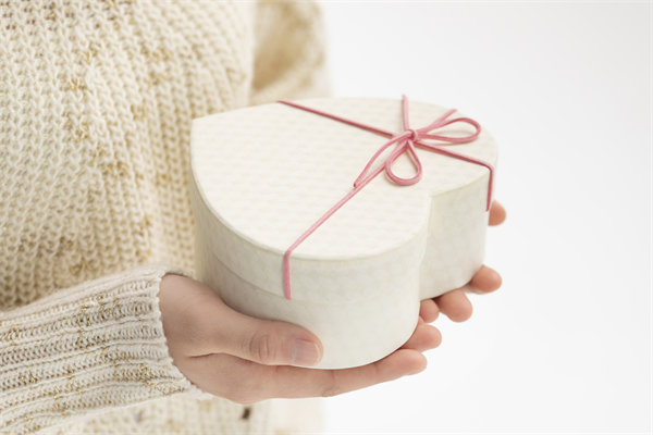 深度挖掘品牌故事，情感營(yíng)銷，打動(dòng)消費(fèi)者心靈