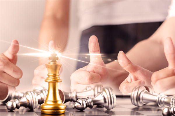 戰(zhàn)略咨詢創(chuàng)新驅(qū)動(dòng)，激發(fā)企業(yè)活力，鑄就長青基石