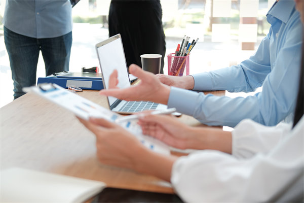 如何科學設定KPI，確?？冃Э己思裙接指咝?？