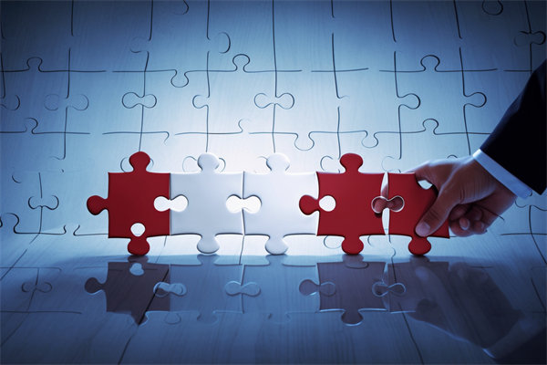 企業(yè)預(yù)算管理中，如何平衡成本控制與業(yè)務(wù)增長需求？