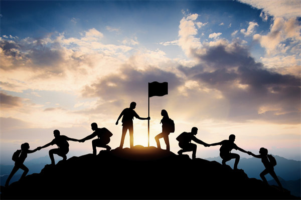 如何有效實(shí)施員工培訓(xùn)計(jì)劃，提升團(tuán)隊(duì)整體能力？