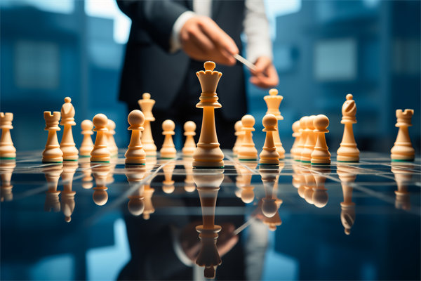 集團(tuán)管控如何平衡各子公司自治與總部戰(zhàn)略協(xié)同的關(guān)系？