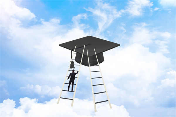 校園招聘嚴禁限定985和211高校，對制造業(yè)有哪些啟示？