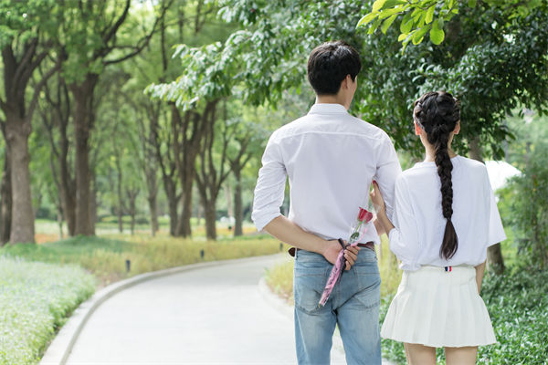 廣東一公司發(fā)錢鼓勵員工談戀愛，品牌營銷怎么看？