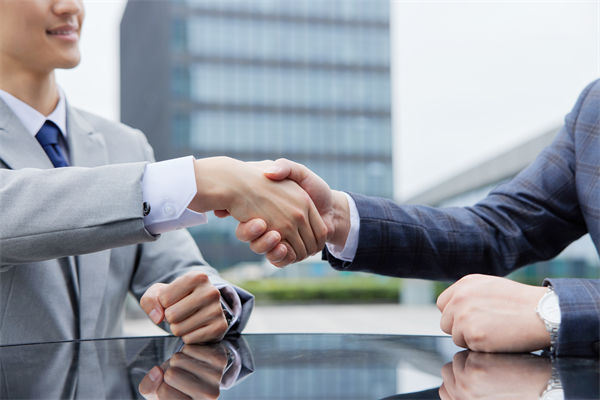 勞動關(guān)系管理中，如何避免糾紛，構(gòu)建和諧環(huán)境？