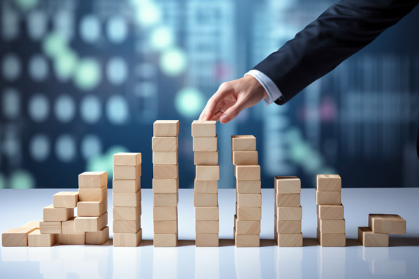 集團(tuán)如何評(píng)估子公司績(jī)效，確保戰(zhàn)略目標(biāo)實(shí)現(xiàn)？