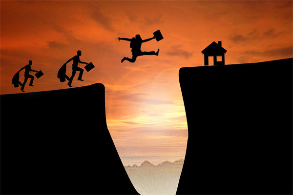 如何通過人力資源策略實(shí)現(xiàn)企業(yè)員工潛能最大化？