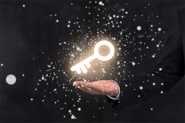 傳統(tǒng)戰(zhàn)略難破發(fā)展瓶頸，咨詢?nèi)绾沃ζ髽I(yè)開辟新航道？