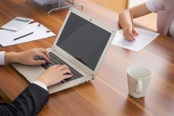 招聘總踩坑？人力資源管理如何精準(zhǔn)篩選適配人才？