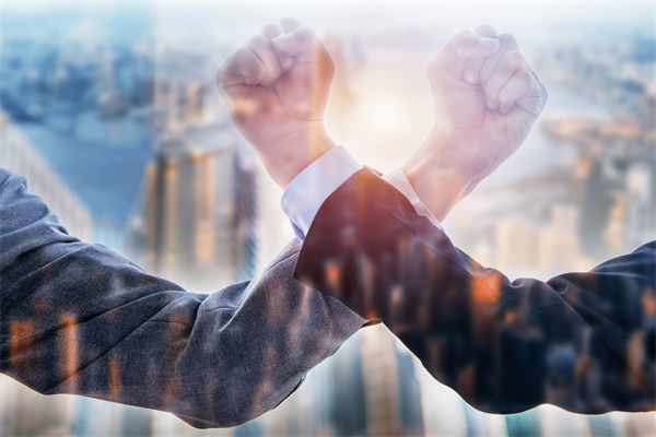 榮耀CEO承認銷量非常困難，眾多企業(yè)的品牌戰(zhàn)略啟示