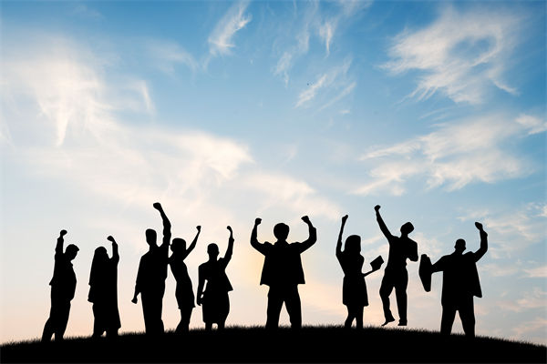 目標(biāo)年年改，是環(huán)境變太快還是規(guī)劃沒抓底層邏輯？