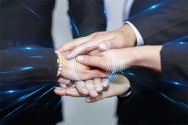 制造業(yè)集團(tuán)戰(zhàn)略協(xié)同斷裂，母子公司鏈路該怎么打通？