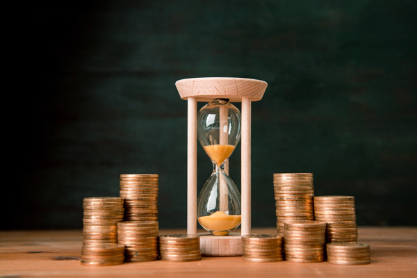 哪個咨詢公司最有效，可落地降本增效實戰(zhàn)方案么？